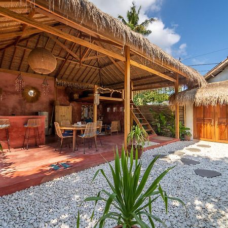 Villa Mandala Гили-Эйр Экстерьер фото